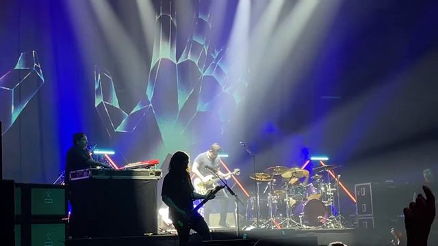 Deftones 🔥 LIVE 🔥 Change (In The House of Flies) смотреть онлайн