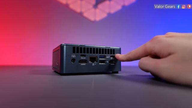 完美取代砌機，機仔細細有 intel i9!? 打機剪片睇埋片都夠做？全方位實試GEEKOM MINI PC IT13【VG評測】(CC中文字幕) смотреть онлайн