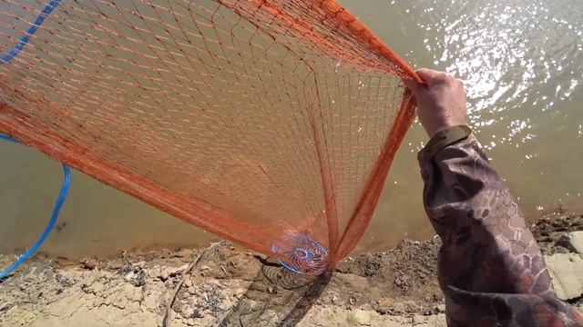 Кастинговая сеть: Какая лучше с кольцом или без, из лески или капрона?