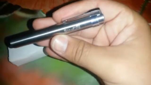 Gearbest Review: SingFire SF - 348 180Lm Cree XPE R3 Mini Stainless LED Flashlight смотреть онлайн