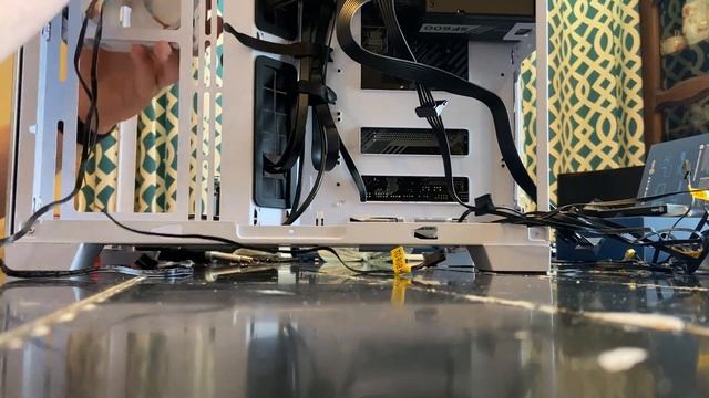 Lian Li O11 Dynamic Mini Time Lapse Build смотреть онлайн
