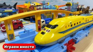 Играем в поезда ! Игрушки из мультиков ! Щенячий Патруль ! Машинки ! Видео для детей
