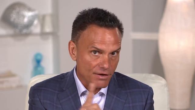 Kevin Harrington, Original Shark on Shark Tank now partnered with America's Real Deal смотреть онлайн