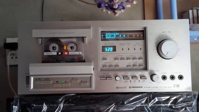 trước 75 với Pioneer CT 910 смотреть онлайн