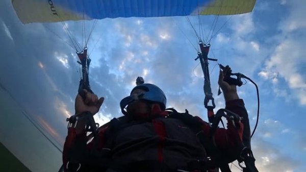 Полет над Аробатской стрелкой на парамоторе SkyCountry Moster 185.