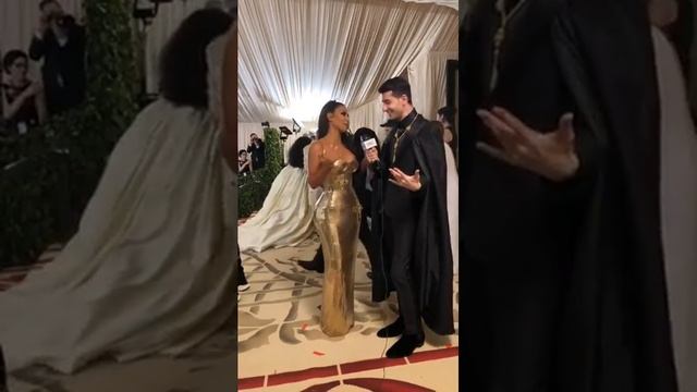 Kim Kardashian full Vogue live interview at the Met Ball May 7th 2018 смотреть онлайн