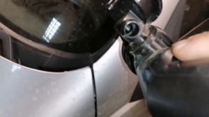 Шевролет Нива, горловина бензобака, ремонт гравитационного клапана