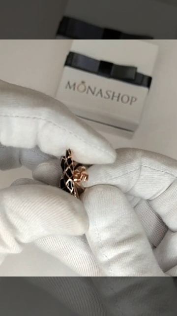 Брошь Черная змея с эмалью и австрийскими кристаллами #jewelry #fashionjewelry #brooch #snake смотреть онлайн