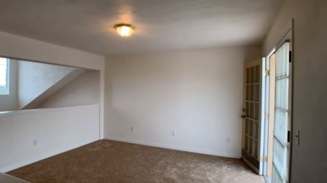 12 Mahoe Drive South MLS смотреть онлайн