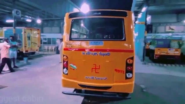 Biggest Auto 2024 | 15 Seater Passenger Three Wheelerमाइलेज 30 KM | DP ₹ 40 हजार |SHARE Auto Review смотреть онлайн