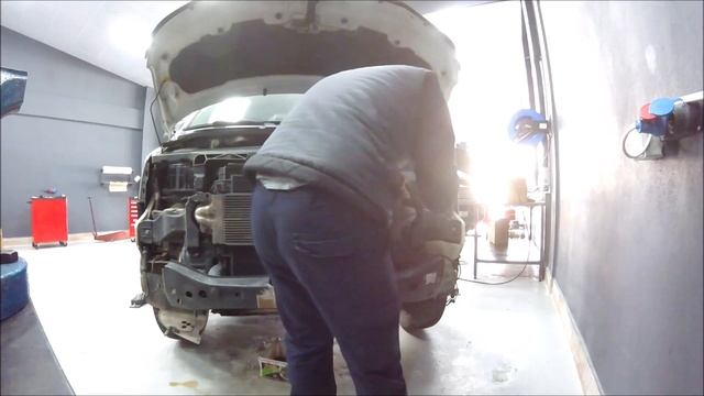 Araç su eksiltiyor, T6 смотреть онлайн