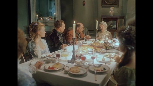 123) Вы меня как хозяйку позорите…Сейчас десерт! смотреть онлайн