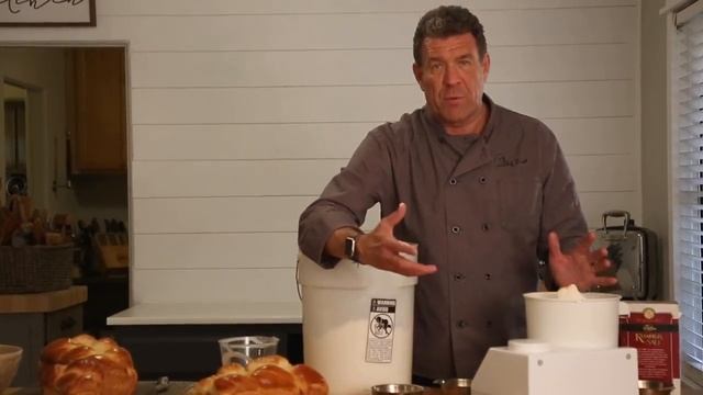 HOW TO MAKE CHALLA BREAD! THE BEST BREAD EVER! смотреть онлайн