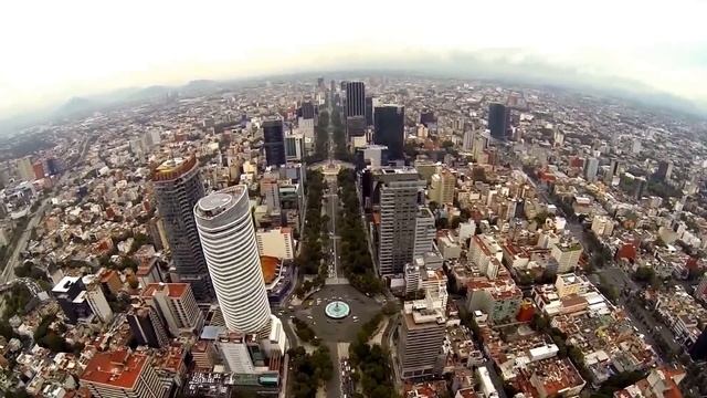 Torre Reforma, Torre BBVA Bancomer, Torre Mayor en Avenida Reforma, Ciudad de Mexico смотреть онлайн