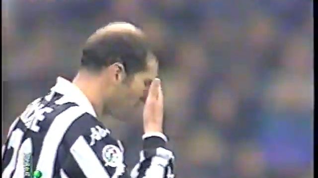 Milan - Juventus. Serie A-1999/00 (2-0) смотреть онлайн