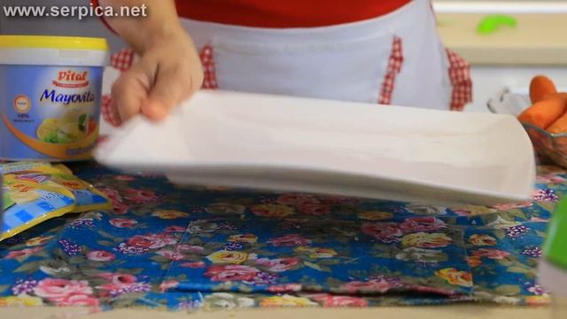Krompir salata sa šargarepom i kiselim krastavcima - Posno смотреть онлайн