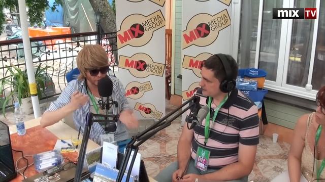 MIX TV: В гостях у радио MIX FM Сергей Зверев смотреть онлайн