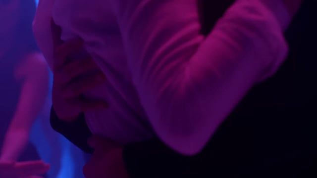 Yves Saint Laurent - Mon Paris смотреть онлайн