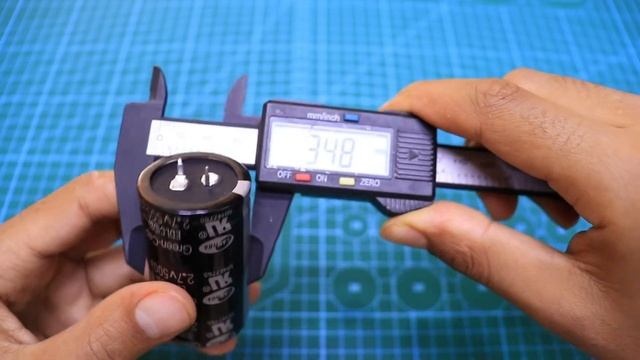 2.7V500F Super Capacitor Two-pin 35*60 Farad Capacitor