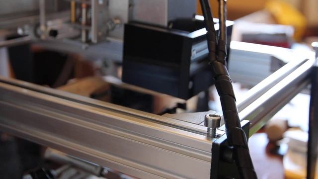A laser cutting of a dark acrylic: 1,5 mm / 3 mm / 8 mm (1/16''-1/4'') with a 10 watt laser - LIVE смотреть онлайн
