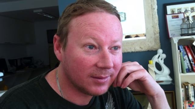 Stage 4 Melanoma Patient Ian Brown taking New Melanoma Treatment B - RAF смотреть онлайн