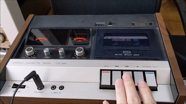 1974 Superscope CD-301 Tabletop Cassette Deck Review