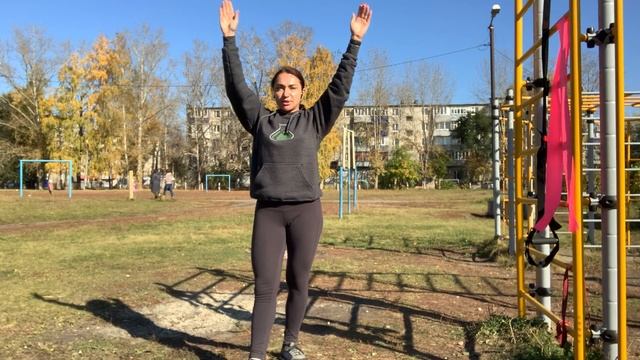 Тяга сверху широким хватом в наклоне смотреть онлайн
