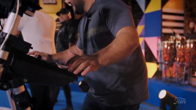 Guilherme & Benuto, Os Barões da Pisadinha - Faxina (Alguém Aí Me Chama Pra Beber) (Casa Filtr) смотреть онлайн