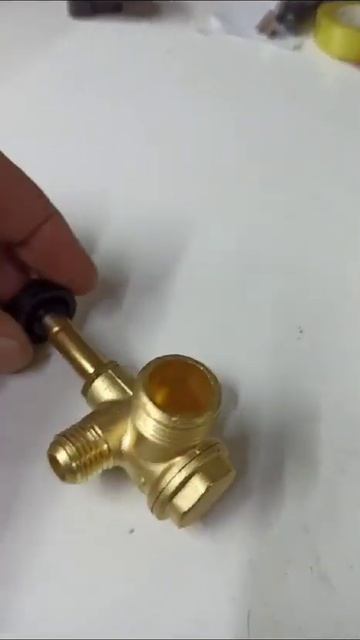 Обратный клапан без масляного компрессора 20х14х14 смотреть онлайн