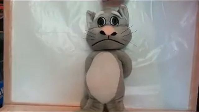 Говорящий кот Том, большой (36 см) смотреть онлайн