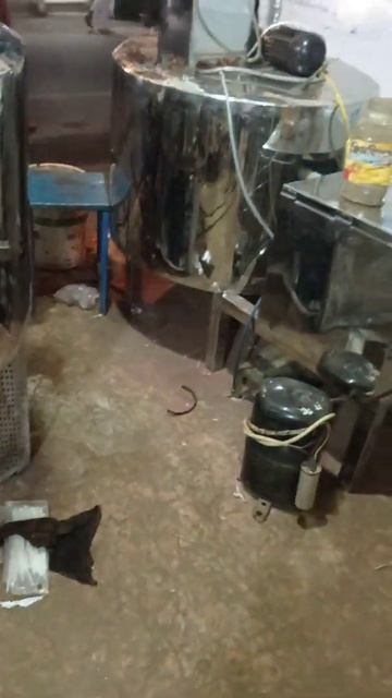 Milk chiller смотреть онлайн