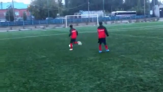 Финт Месси и Вани смотреть онлайн