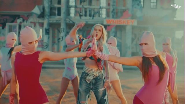 Jeon Somi - XOXO Ft. Sunmi