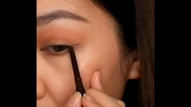 5 Minute Makeup Routine | Niki Medina смотреть онлайн