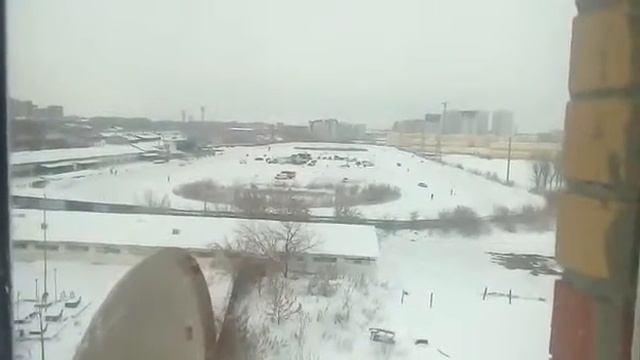 Гонки за окном смотреть онлайн