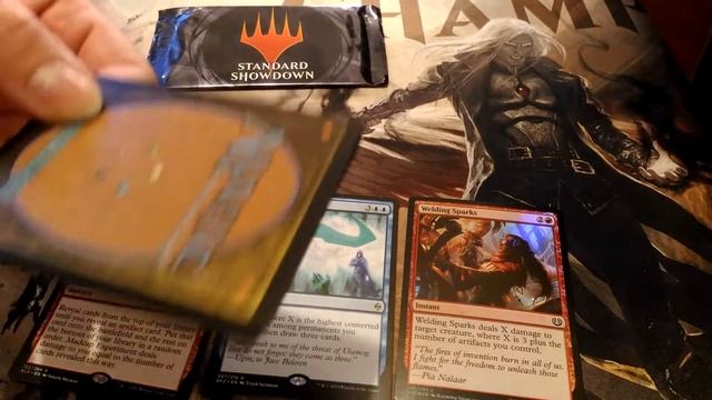 Вскрытие трёх Standard Showdown бустеров!