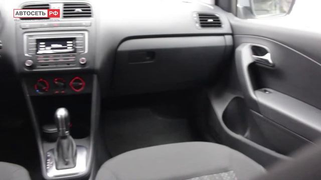 VOLKSWAGEN POLO смотреть онлайн