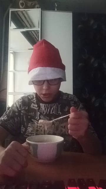 Когда люби едят кашу разные типы людей🥲 #да #кашка #каша #люблюеду ы