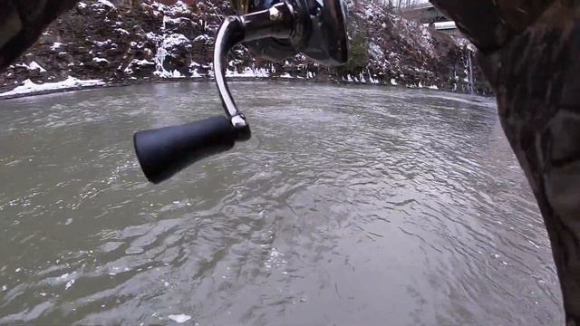 Fishing With Spawn Bags: Lake Erie Tributary Steelhead (plus a how to guide on a basic egg sac rig) смотреть онлайн