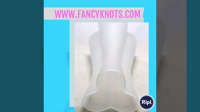 Tall Frosted Thick Glass Vase 3 Cylinders Clover Shape Opening And Base смотреть онлайн