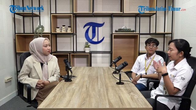 Hemat Tagihan Listrik dengan Panel Tenaga Surya yang Ramah Lingkungan - Malang Life смотреть онлайн