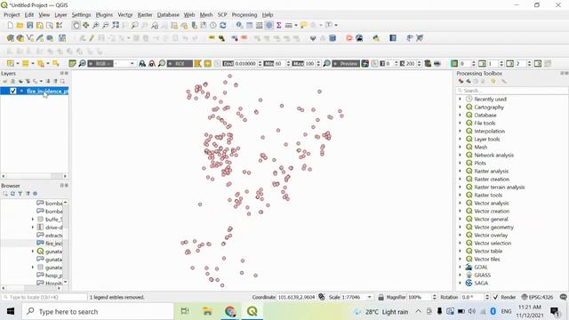 Convert WGS 84 geographic coordinate system to projected coordinate system in QGIS смотреть онлайн