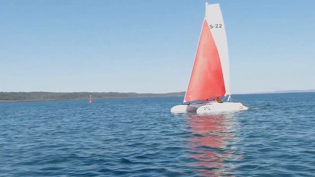 Surtees S-22 Folding High Performance Catamaran - Medium Wind Sailing смотреть онлайн