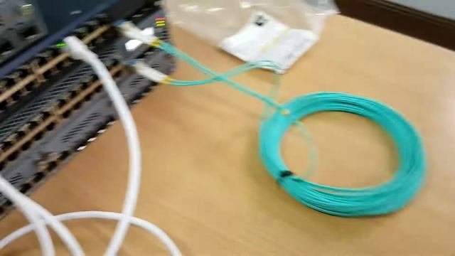 Vì sao chọn Juniper SRX300 và EX2200-24T-4G смотреть онлайн