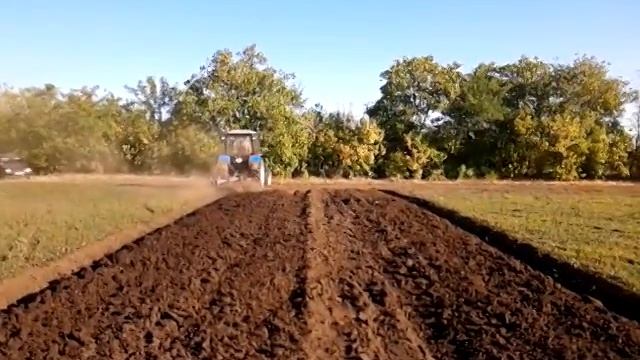 МТЗ 892 Вспашка