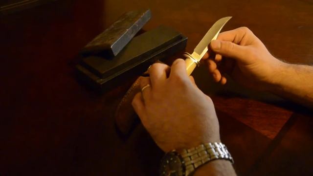 Buck 102 Woodsman Smooth Bone Handle