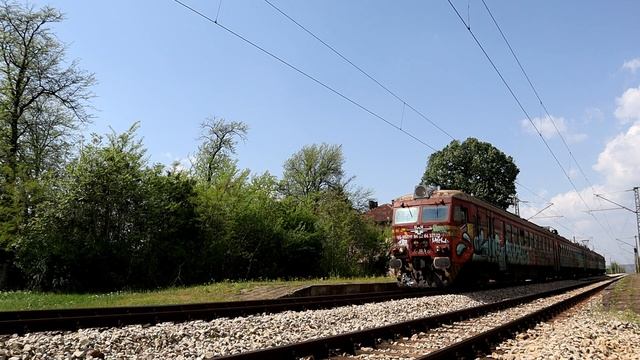 ПВ 20141 с ЕМВ 32 125 и БВ 2614 с "Шкода" 44 127...озвучени от великолепен славей на Градище... смотреть онлайн