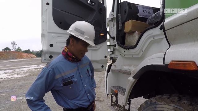 Driving SANY truck 6x4 [mobilisation] road to Purukcahu part 5 смотреть онлайн