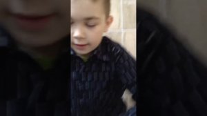 Диану  Шурыгину заперли в школьном туалете !!!!!