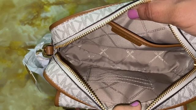Michael Kors Signature Bradshaw Medium Pocket Camera Crossbody Bag {Ep.#42}